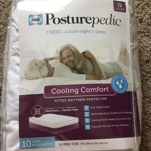 Queen Sealy Cooling Comfort Mattress Protector